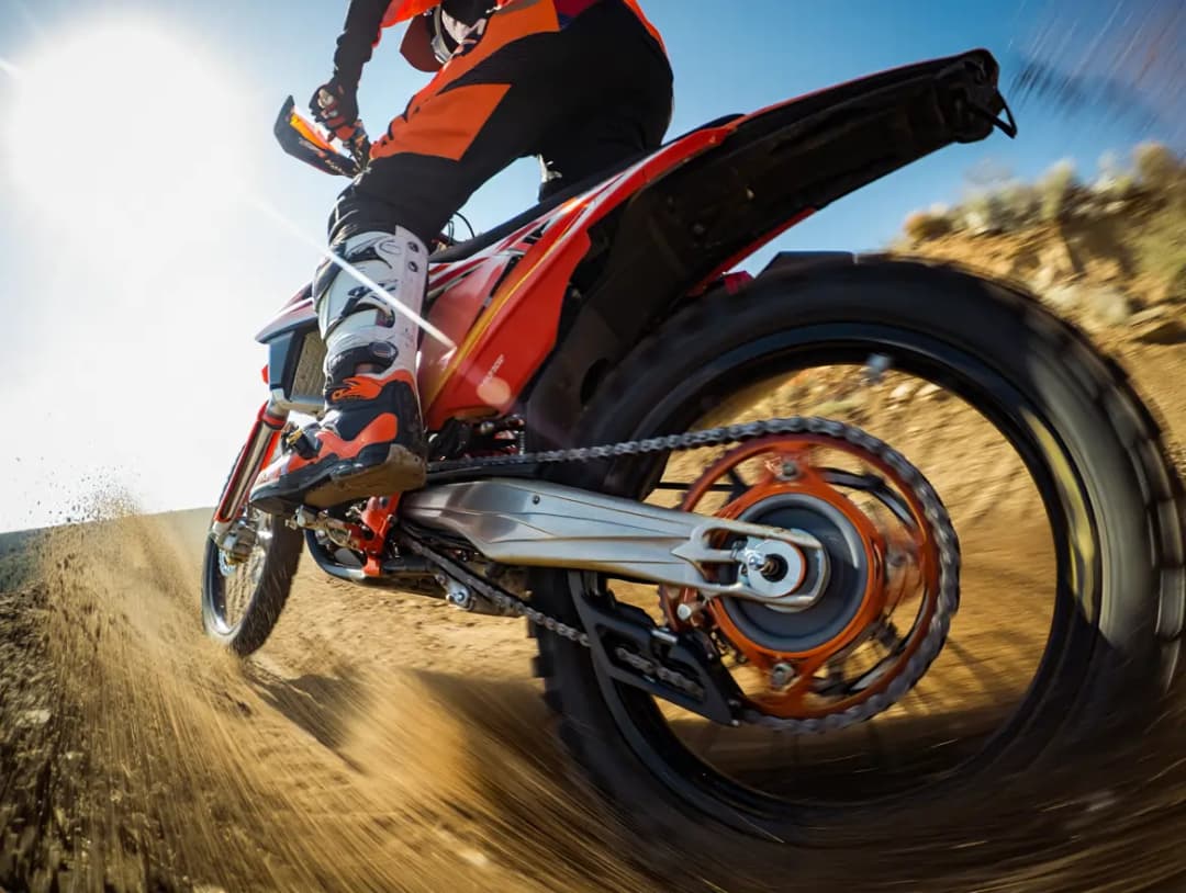 Enduro‑Übersetzungs‑Guide: 300er 2‑Takt und 350er 4‑Takt richtig abstimmen